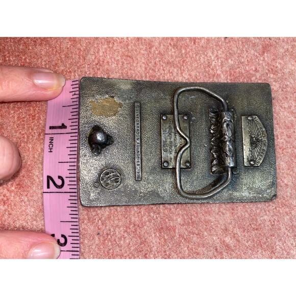 Vintage Budweiser Belt Buckle - Picture 6 of 7